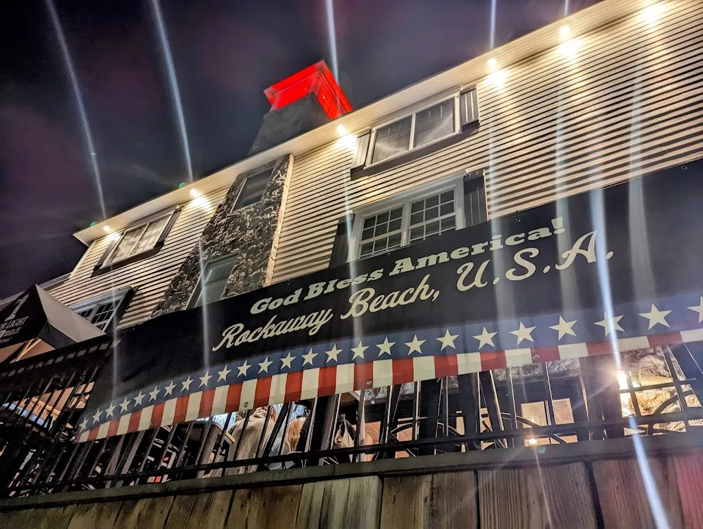 Harbor Light Pub restaurant in Rockaway Park, NY