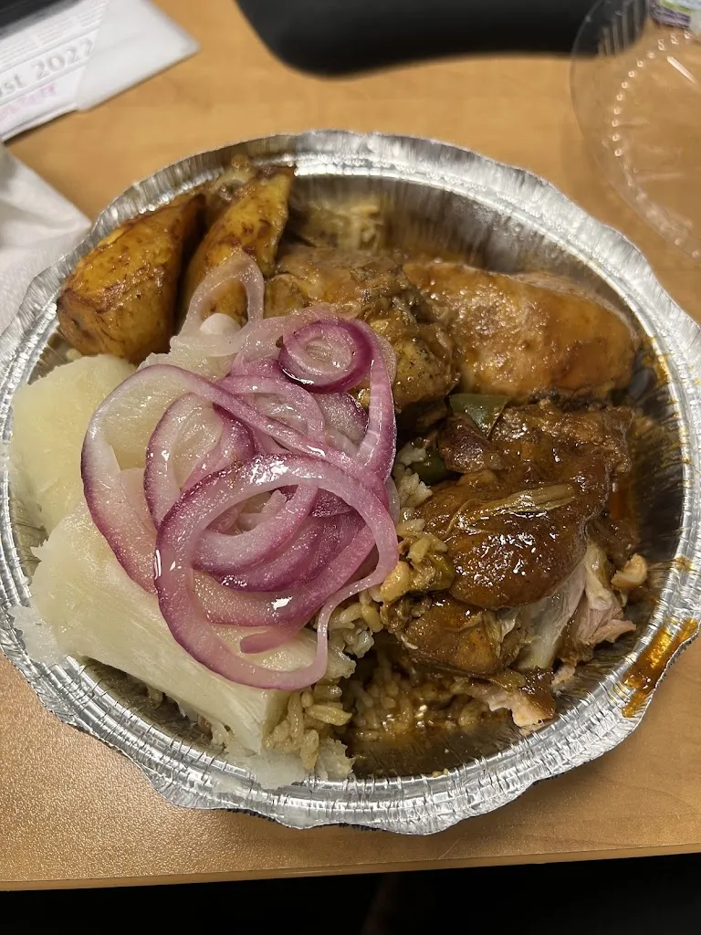 Rosa Martinez_Fuego a la Lata_Blauvelt, NY_review