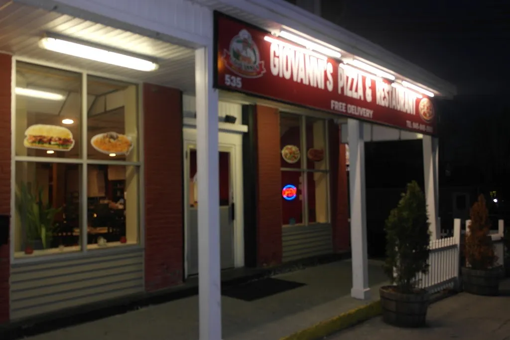 Giovanni's pizza ristorante a Blauvelt, NY