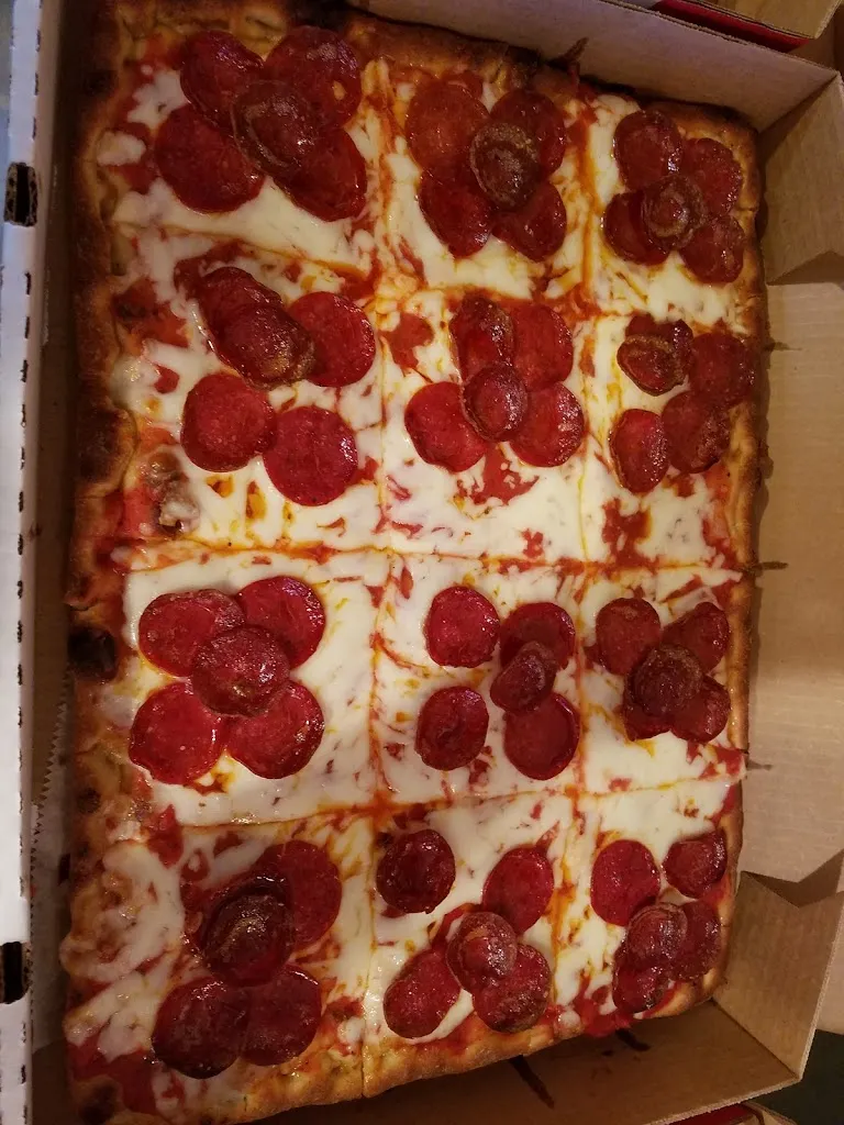 Goomba's Wood Fire Pizza_Castleton-On-Hudson, NY_menu_immagine_3