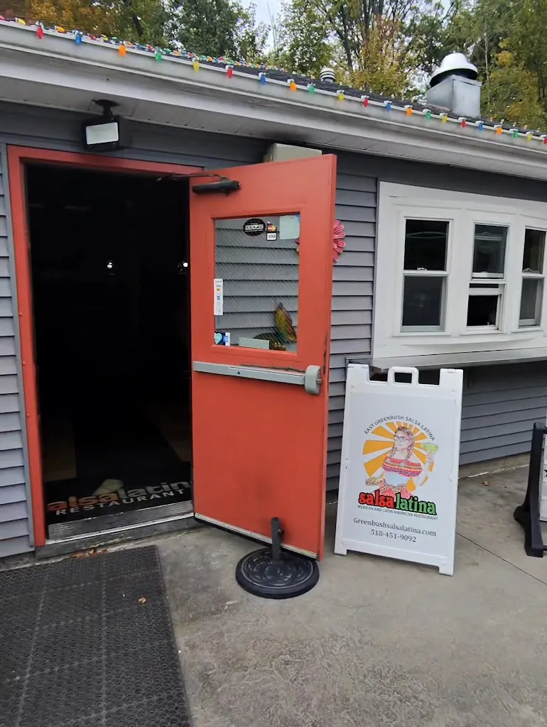 Greenbush Salsa Latina_East Greenbush, NY_slider_immagine_2