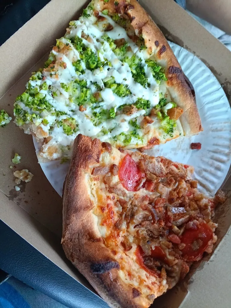 La Bella pizzeria_East Greenbush, NY_slider_immagine_2