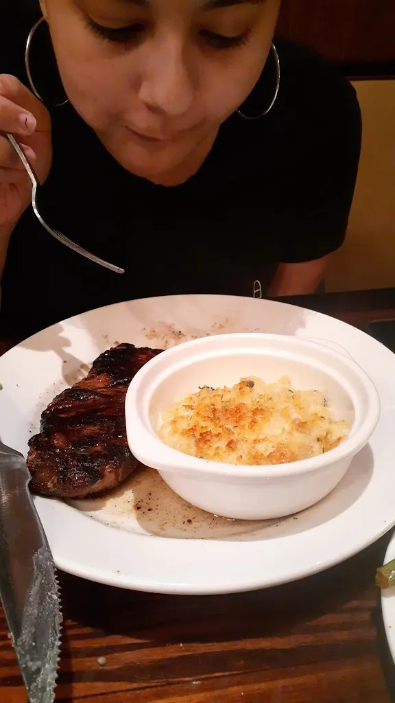 LongHorn Steakhouse_Greece, NY_slider_image_2