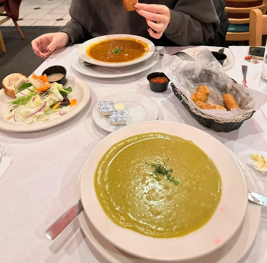 VILLAGGIO'S ITALIANO RESTAURANT ristorante a Hartsdale, NY