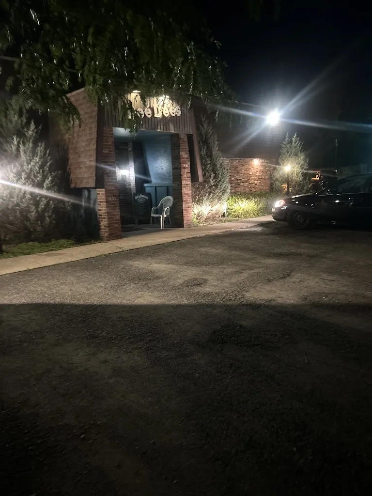 Hades_Dee Dee's Tavern_Latham, NY_recensione