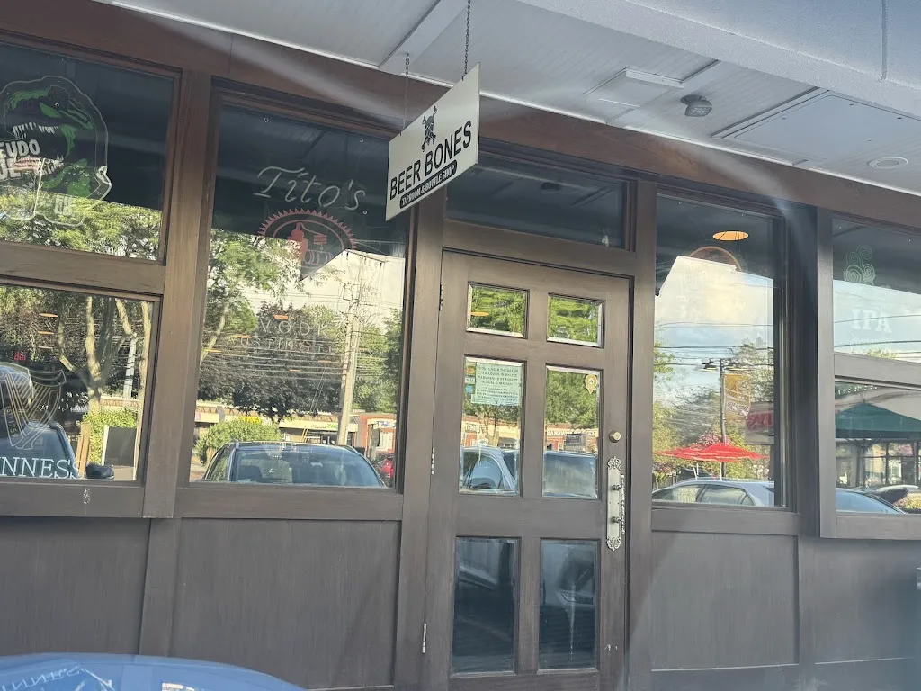 Keith W. Denebeim_Beer Bones Bar & Grill_Latham, NY_review