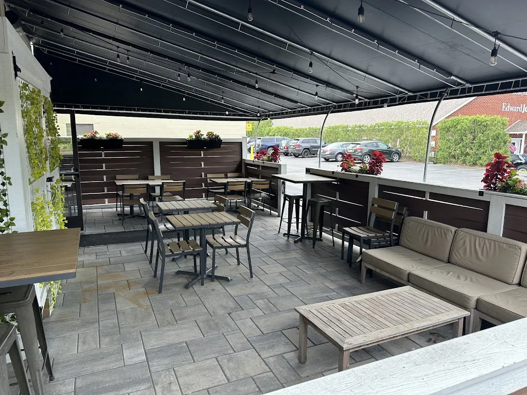 Beer Bones Bar & Grill ristorante a Latham, NY
