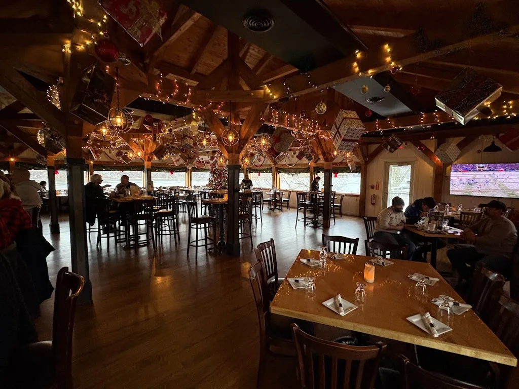 Griffon Brewery and Gastropub_Lewiston, NY_slider_imagen_3
