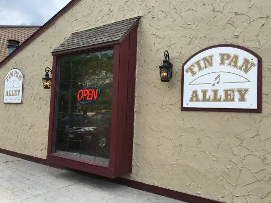 Tin Pan Alley restaurante en Lewiston, NY