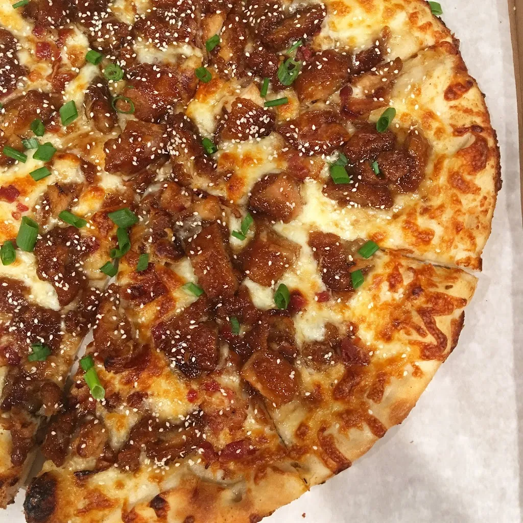 Favorites Pizza & Wings Lewiston_Lewiston, NY_slider_imagen_2
