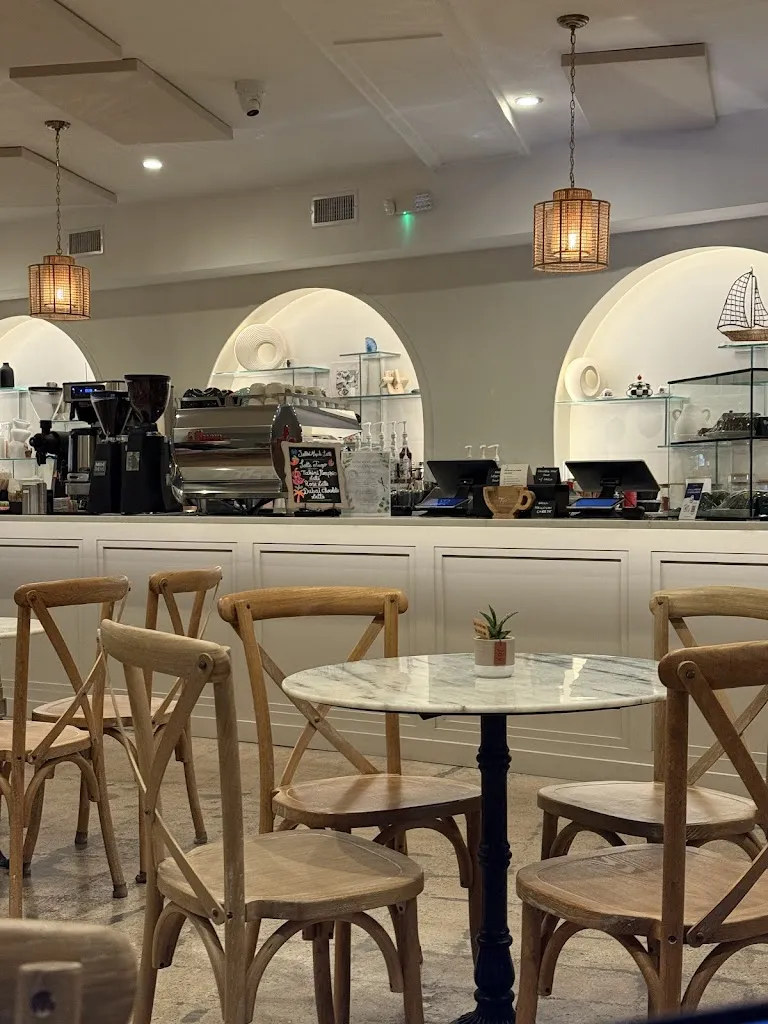 Min Zheng_Fora Cafe_Port Washington, NY_reseña