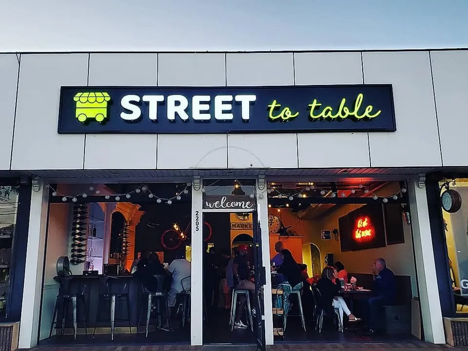 Street to Table, Merrick - Restaurant & Bar restaurant in Merrick, NY