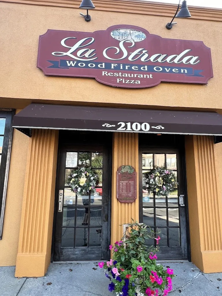 La Strada restaurant in Merrick, NY