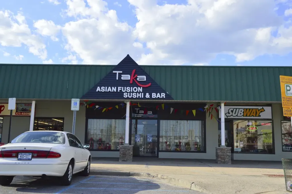 Taka Asian Fusion restaurant in Merrick, NY
