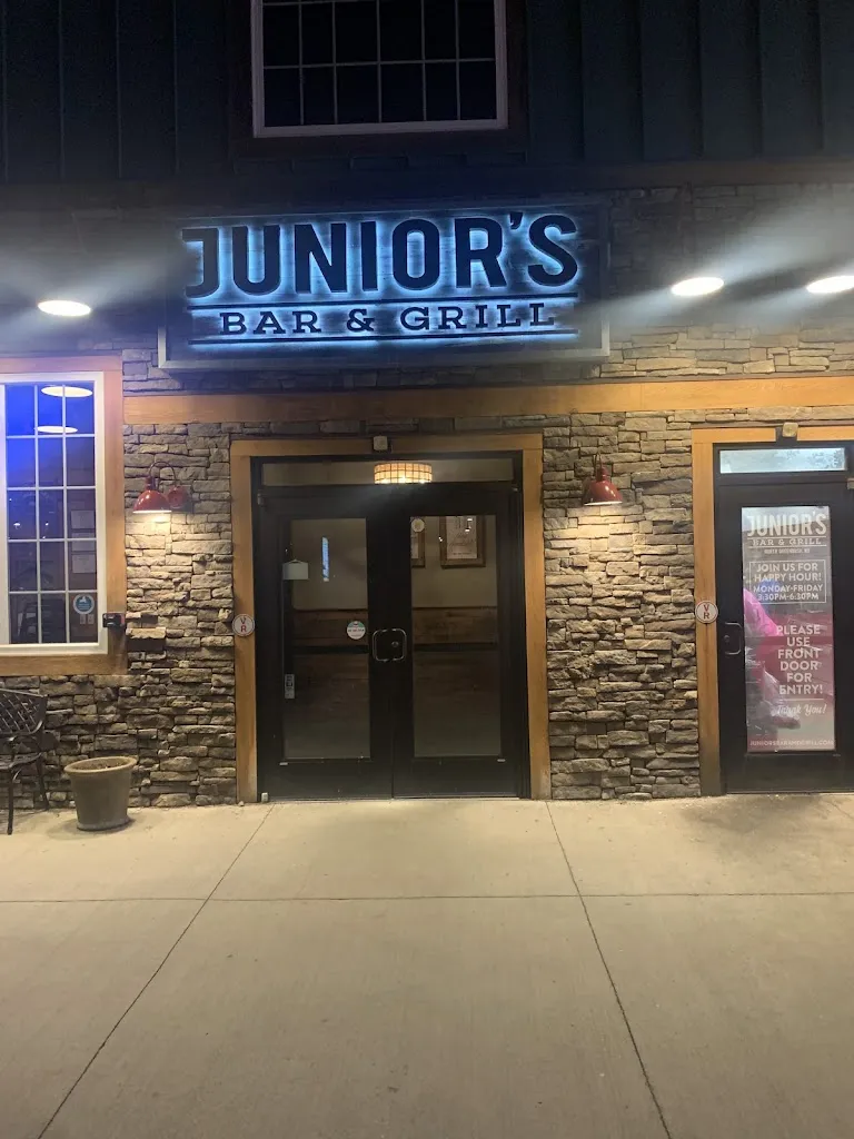 Junior's Bar & Grill ristorante a Troy, NY