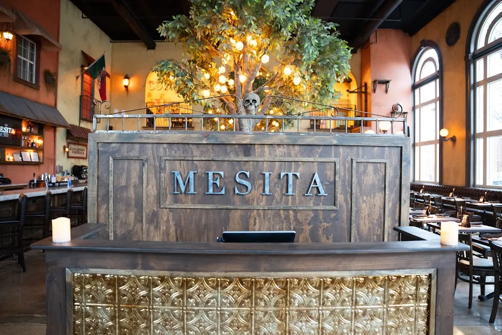 Mesita Amityville restaurante en Amityville, NY