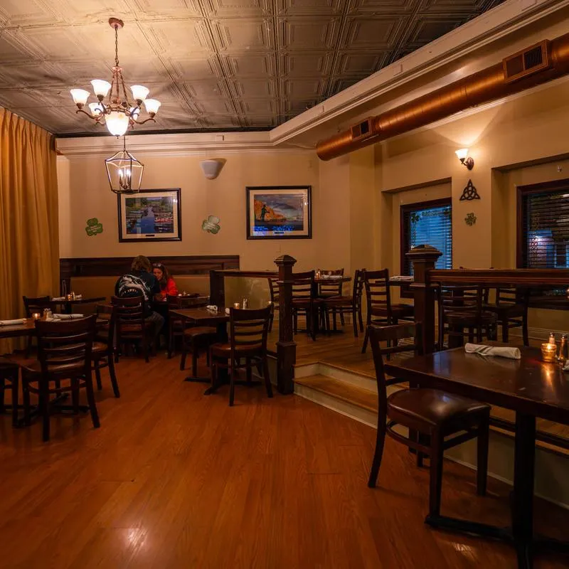 Carney's Irish Pub & Restaurant restaurante en Amityville, NY