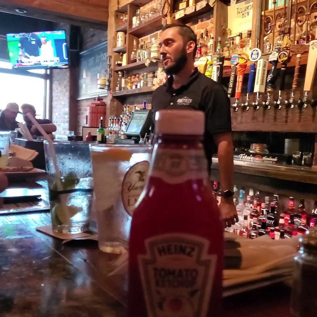 Amity Ales_Amityville, NY_slider_imagen_2