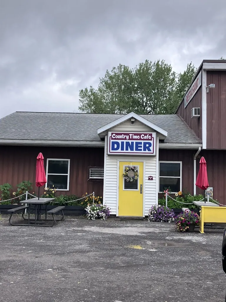 TammyLyn Clark_Maryann's Country Time Cafe_Phoenix, NY_review