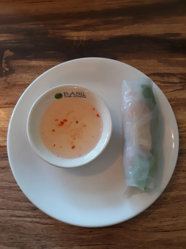 Shaylee Allen_Basil Thai Cuisine_Phoenix, NY_review