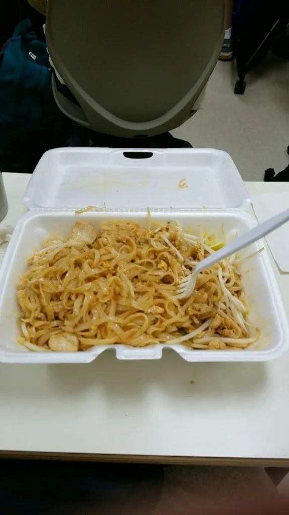 C L_Basil Thai Cuisine_Phoenix, NY_review