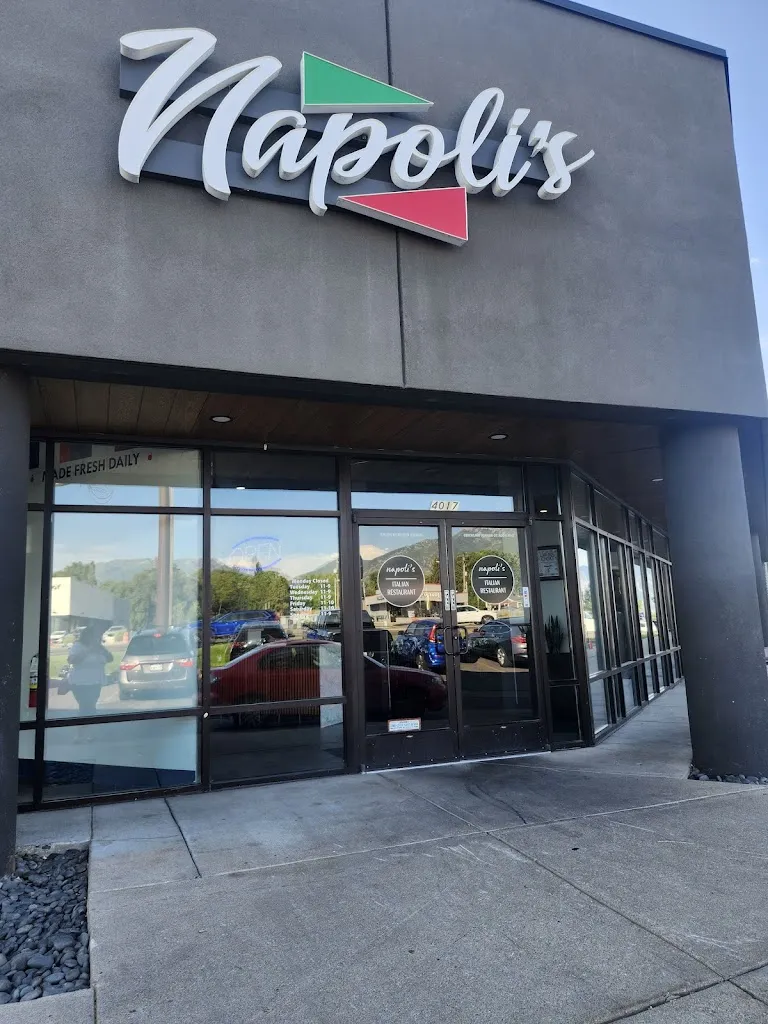 Napoli's Italian Restaurant restaurante en South Ogden, UT