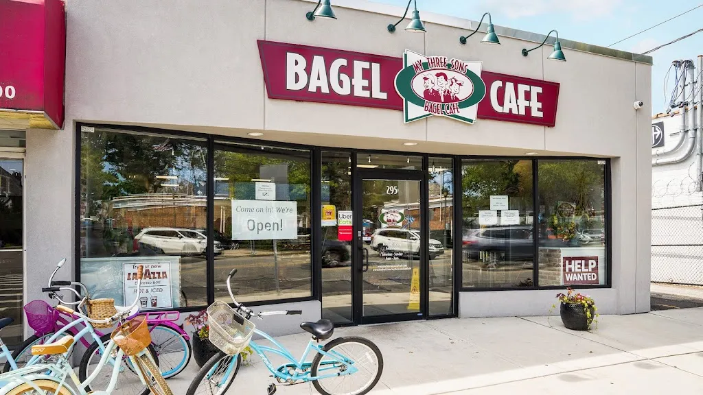 My Three Sons Bagel Cafe (Covert Ave) restaurant à Stewart Manor, NY