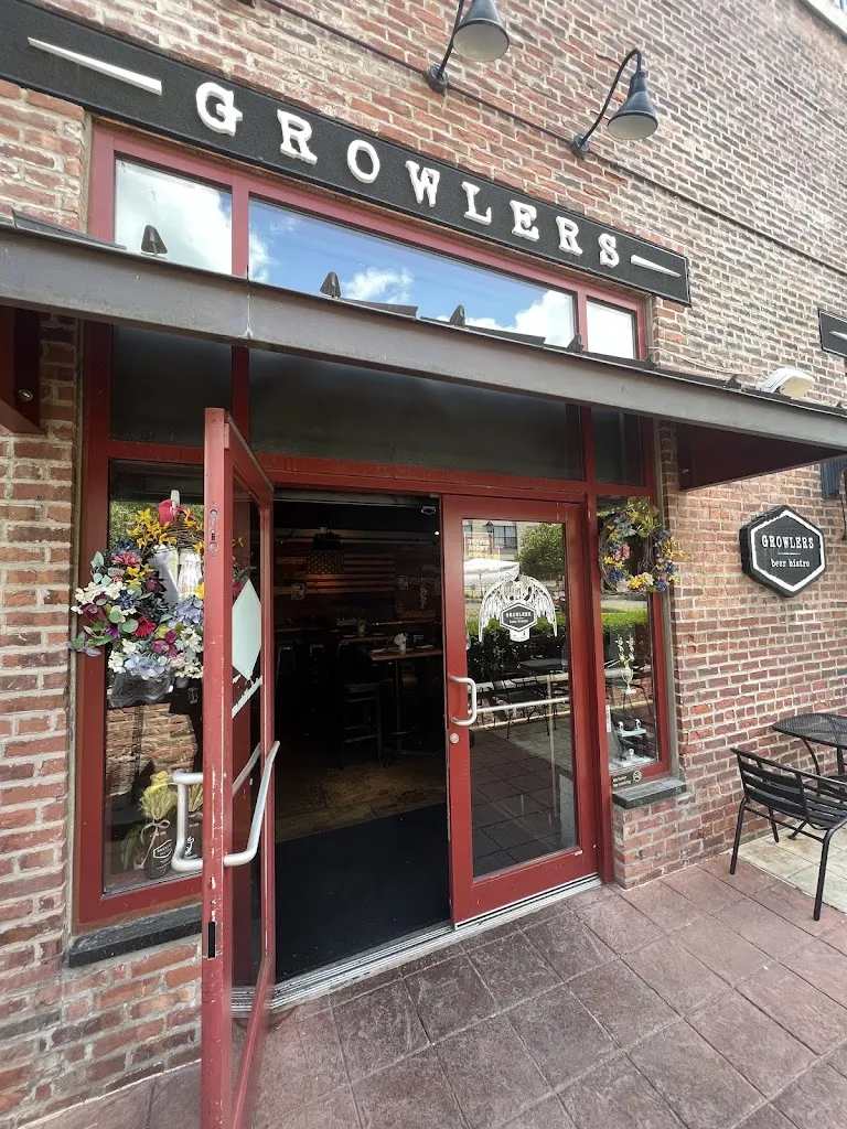 Bianca C._Growlers Beer Bistro_Tuckahoe, NY_review