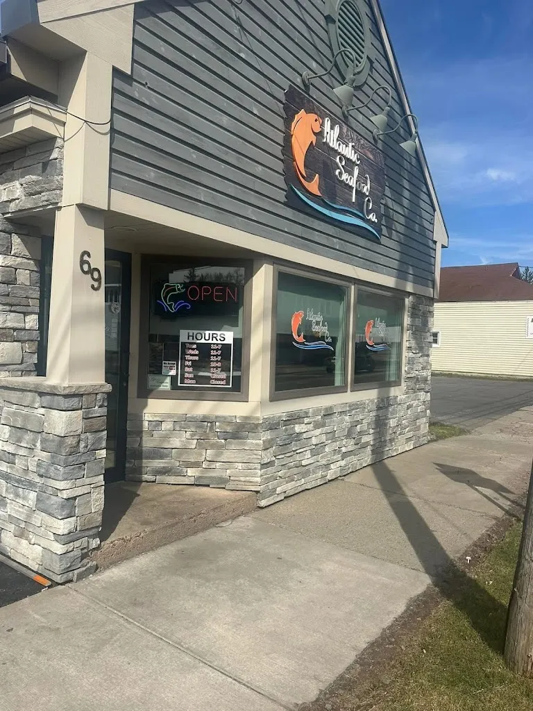 Atlantic Seafood Co restaurant in Baldwinsville, NY
