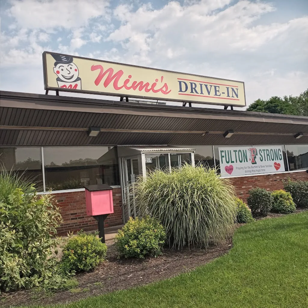 Mimi's Drive-In restaurant in Fulton, NY