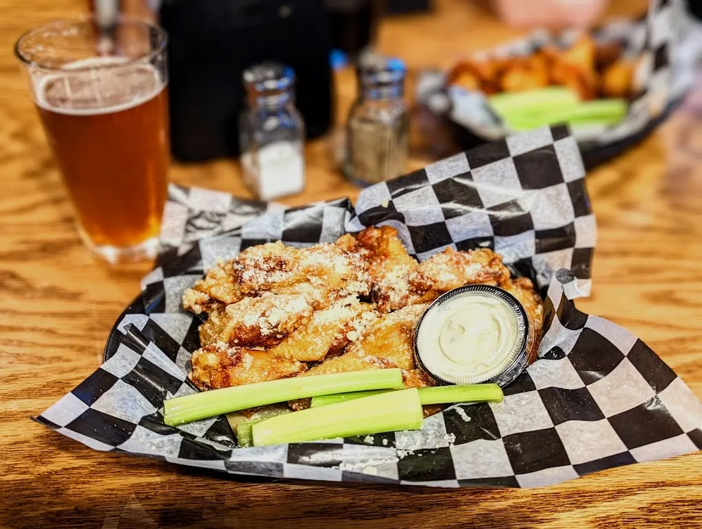 Chubby's Sports Bar & Grill_Fulton, NY_slider_image_2