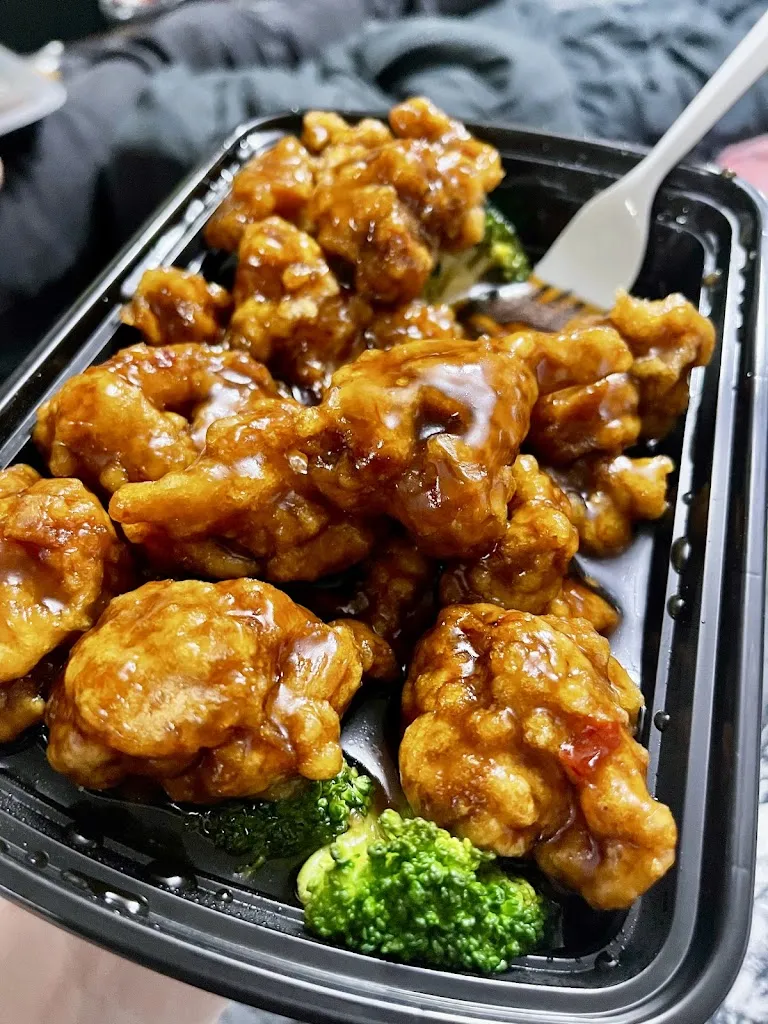 Dragon City restaurant in Fulton, NY