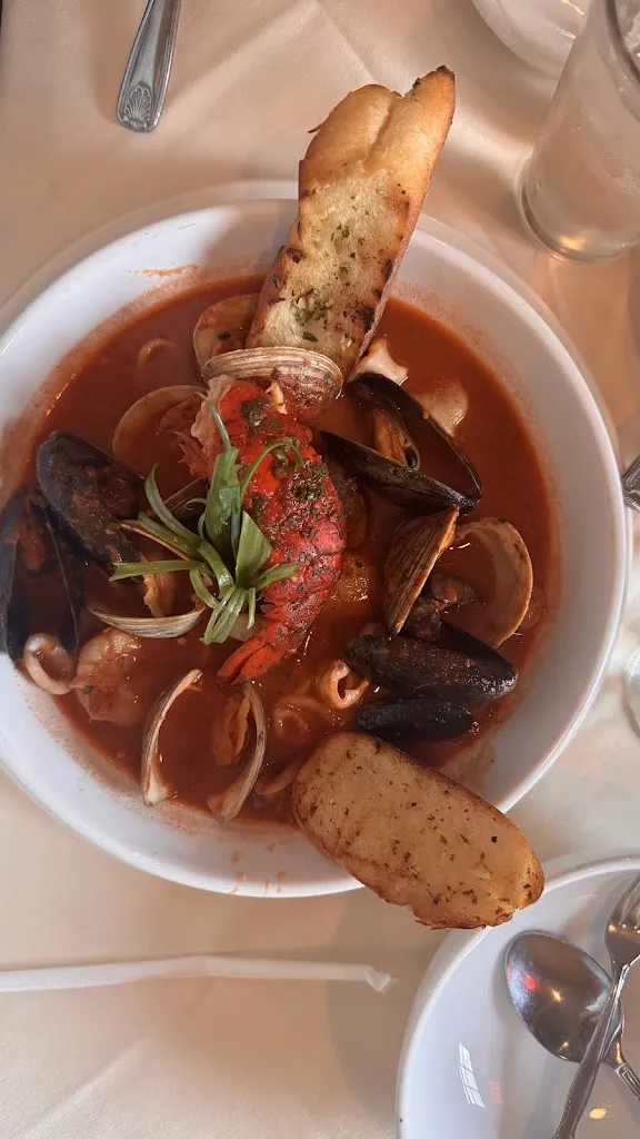 Bradley Cardozo_Barcelona Restaurant-Wine Bar_Albany, NY_recensione