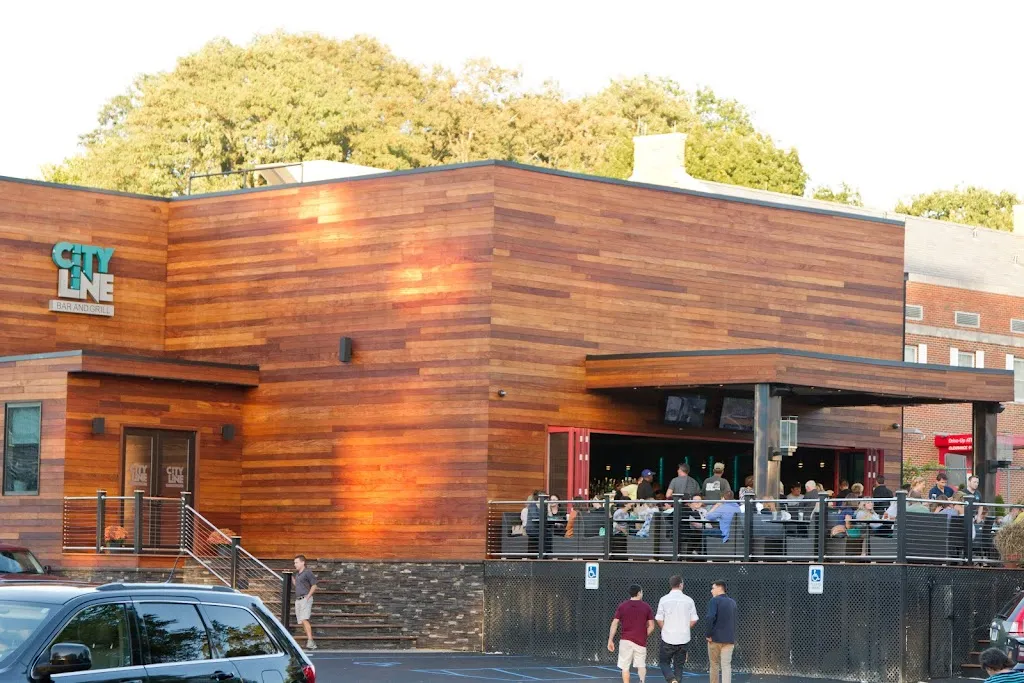 City Line Bar and Grill ristorante a Albany, NY