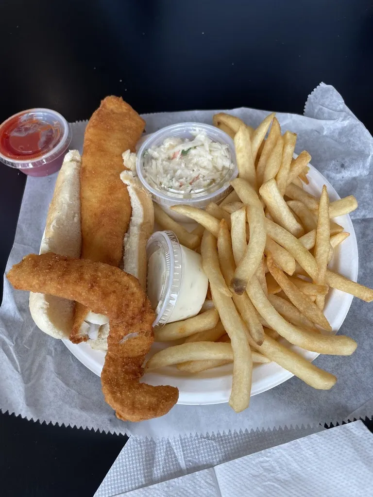 Ted's Fish Fry_Albany, NY_slider_immagine_3