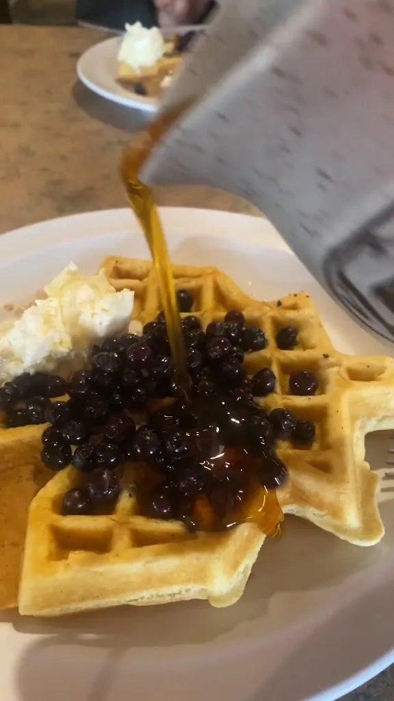 Areej Alzohaifi_Rathbun's Maple Sugar House_Whitehall, NY_review