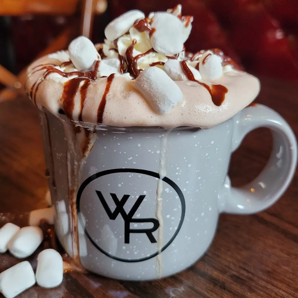 Lilly's_White Plains, NY_slider_immagine_2