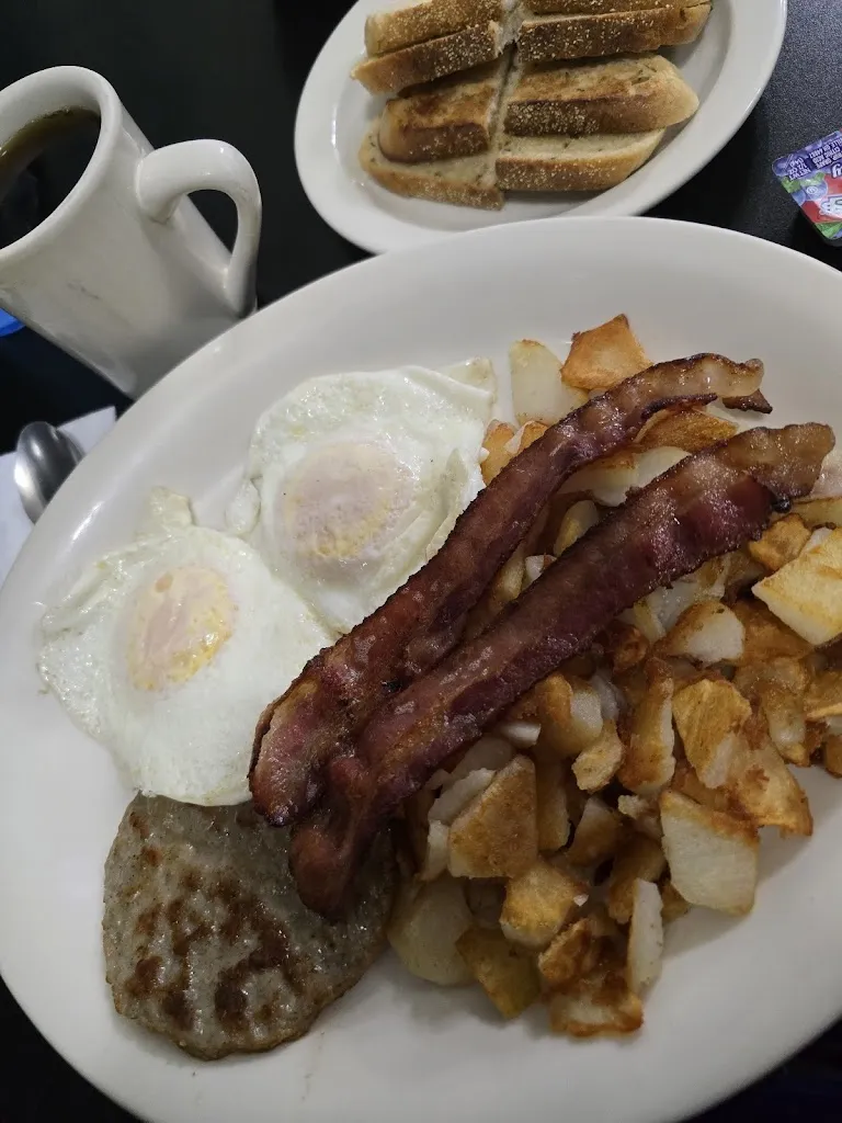 Youngstown Village Diner_Youngstown, NY_slider_imagen_3