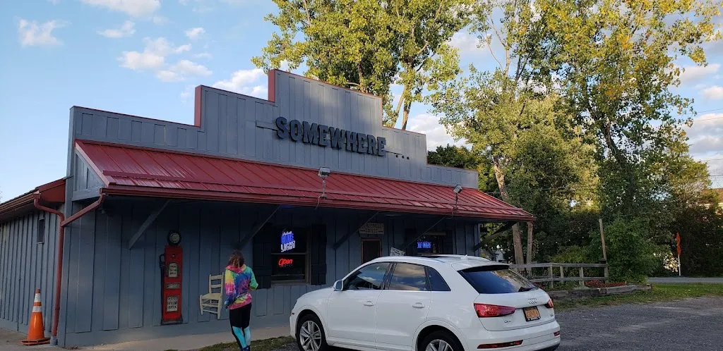 Emily Knuuti_Somewhere_Youngstown, NY_reseña