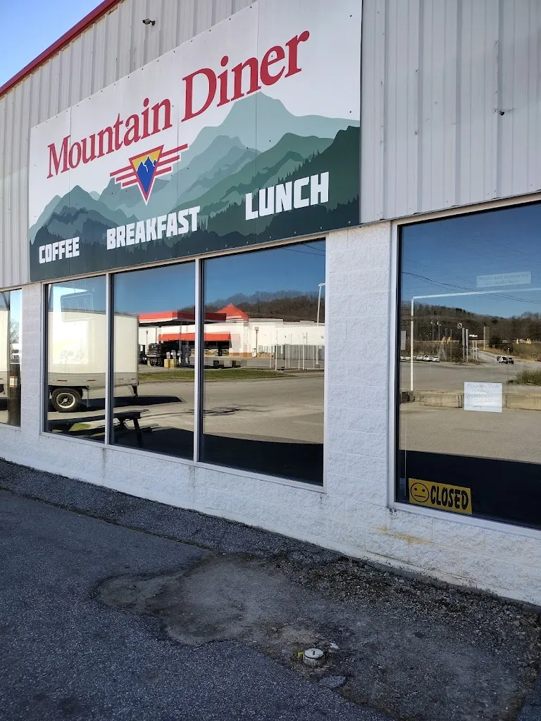 Mountain Diner restaurant in Hendersonville, NC