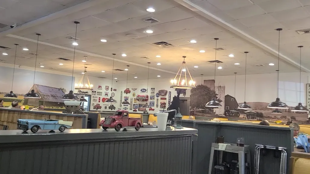 Johnny's Farmhouse Restaurant_Concord, NC_slider_bild_2