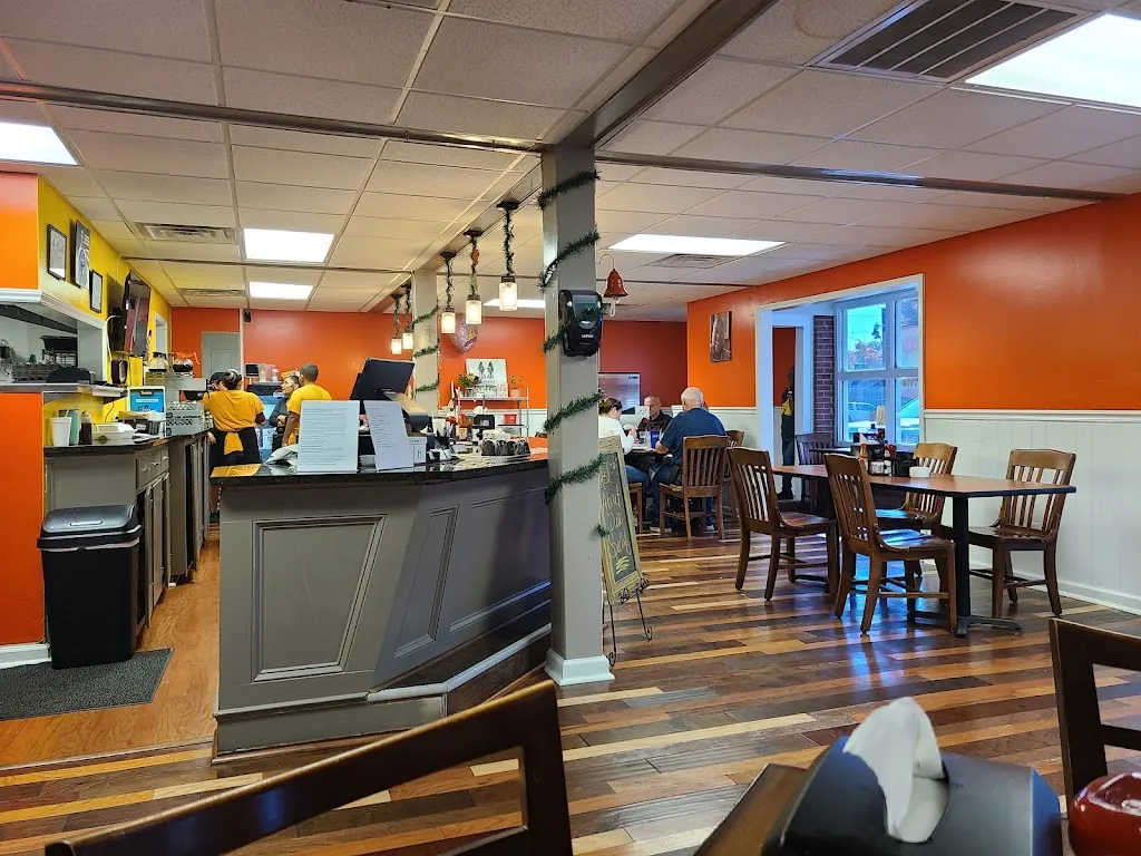 Crack of Dawn Diner restaurant in Concord, NC