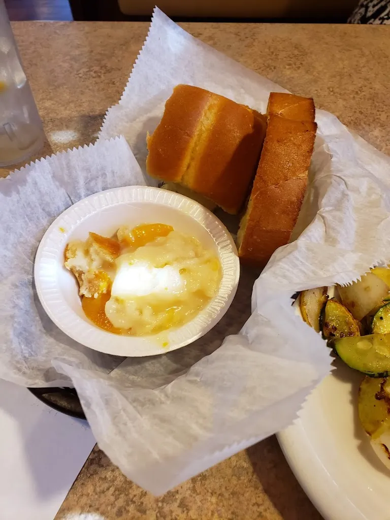 Tawni Lamb_Mazzini's Italian Restaurant_Elkin, NC_review