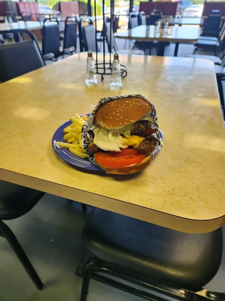freakshows Burgers Wings and Burritos_Elkin, NC_slider_bild_3