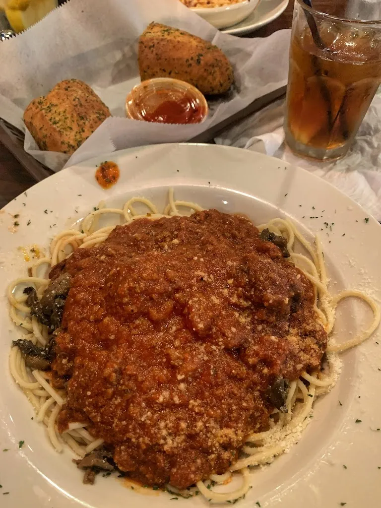 Theo's Italian & Family Restaurant_Jonesville, NC_slider_bild_3