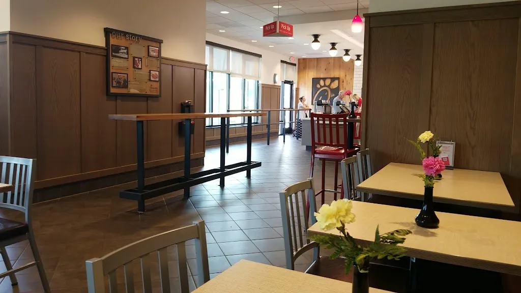 Chick-fil-A_Harrisburg, NC_slider_imagen_2