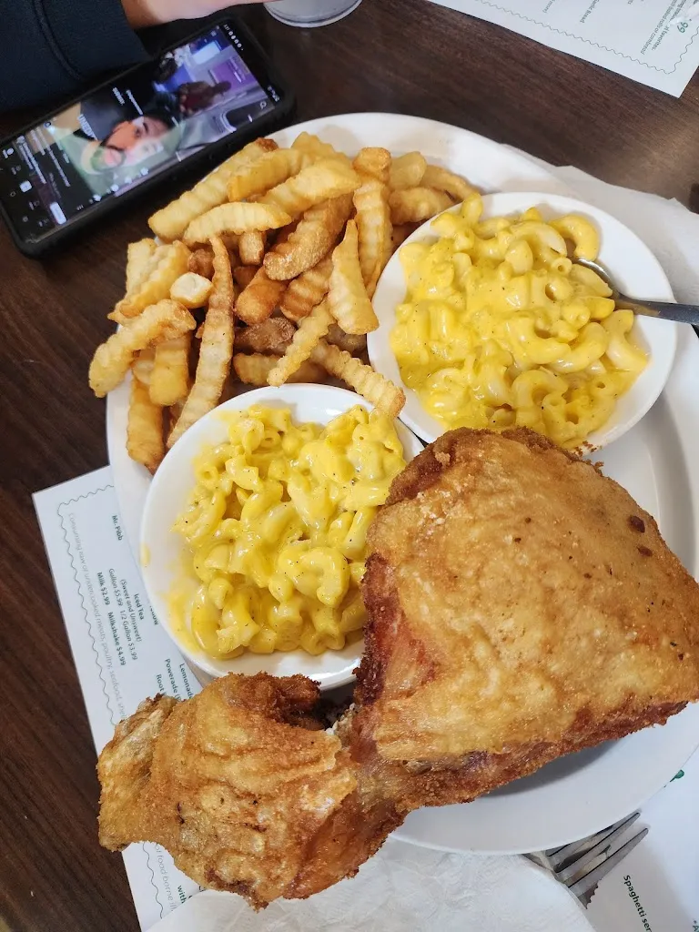 Clyde's Restaurant_Waynesville, NC_slider_immagine_3