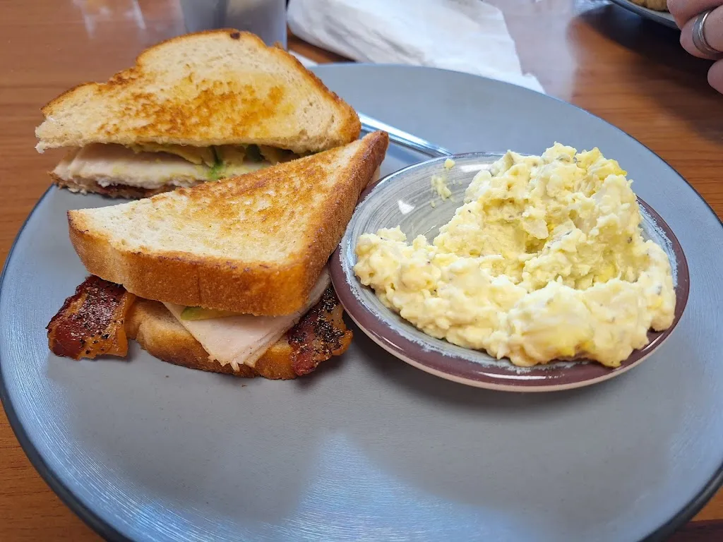 Waylon & Honey’s Southern Kitchen_Waynesville, NC_slider_immagine_3
