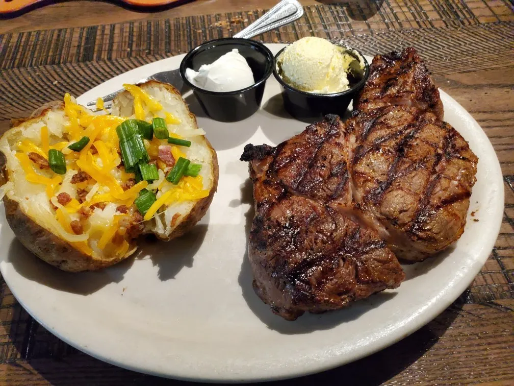 Dodge City Steakhouse Waynesville_Waynesville, NC_slider_immagine_2