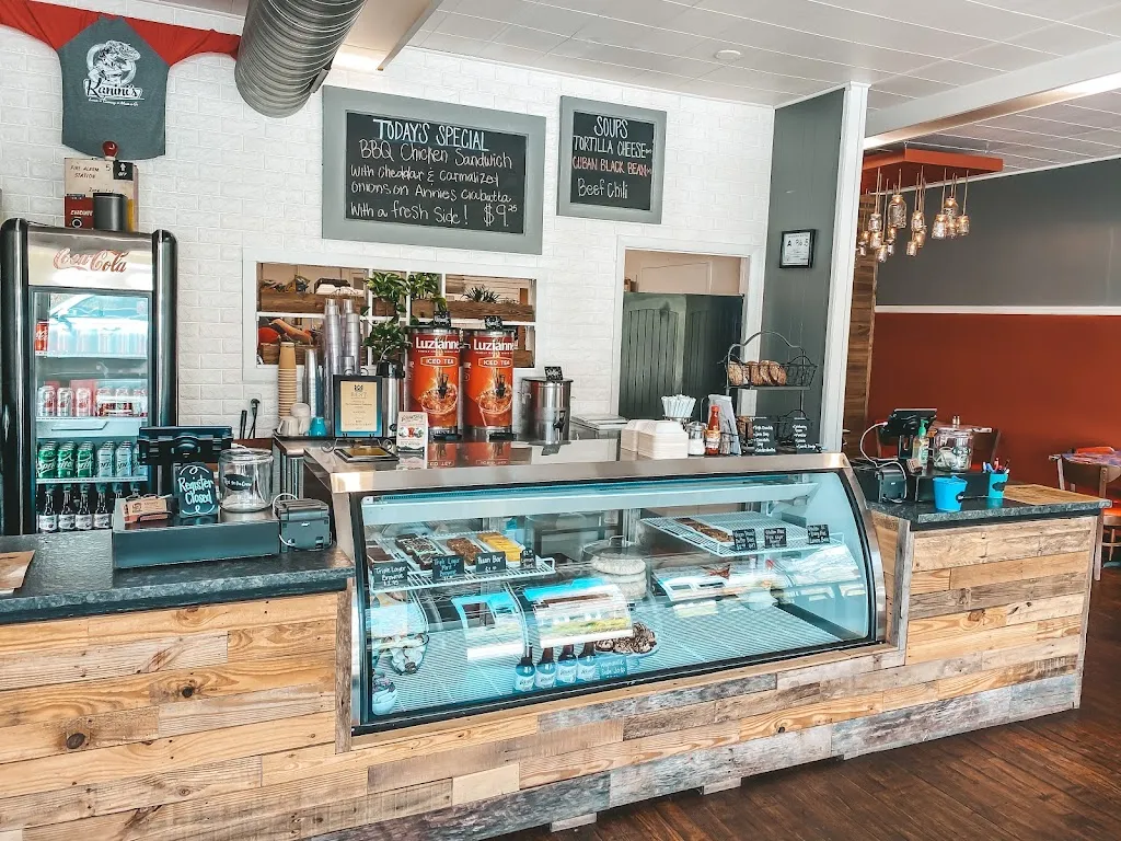Kanini's Restaurant & Catering ristorante a Waynesville, NC